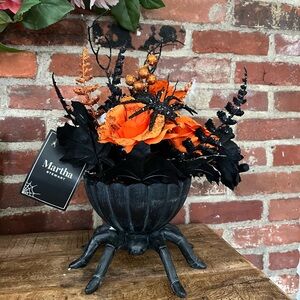 Martha Stewart floral Spooktacular arrangements, spiders, black and orange nwt